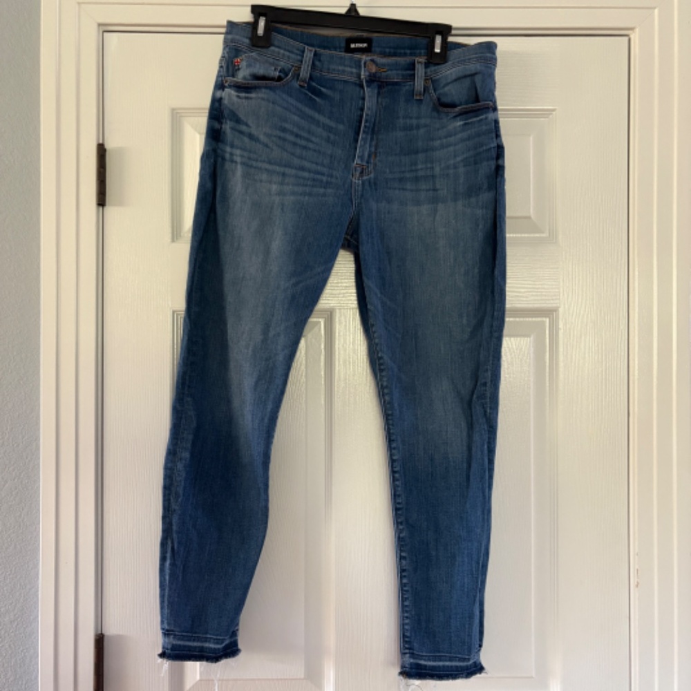 Hudson Jeans Stretch Denim Unfinished Hem 32